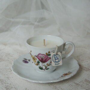 bougie senteur speculoos dans tasse ancienne fait main en france cire soja